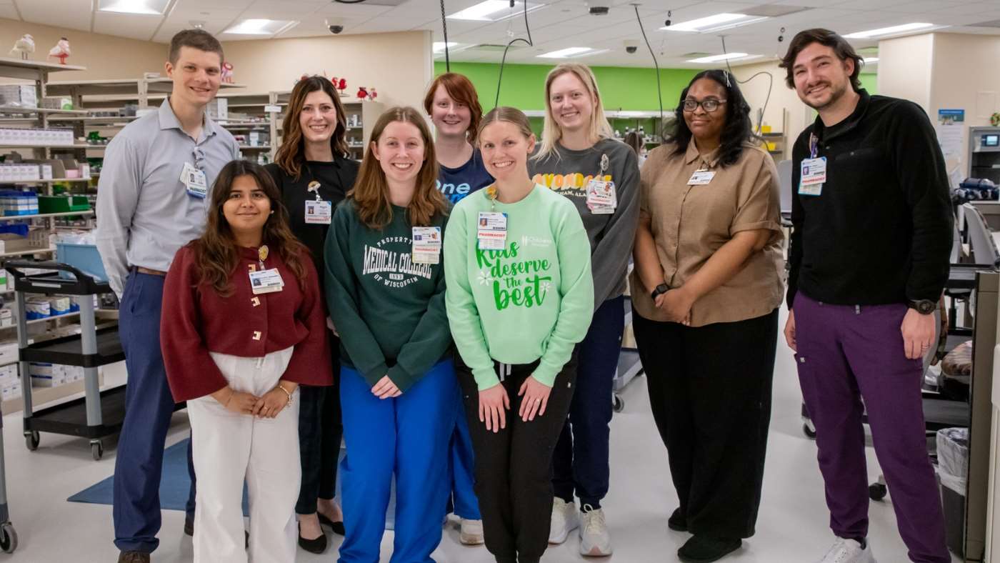 MCW School of Pharmacy students and Children's Wisconsin pharmacy team