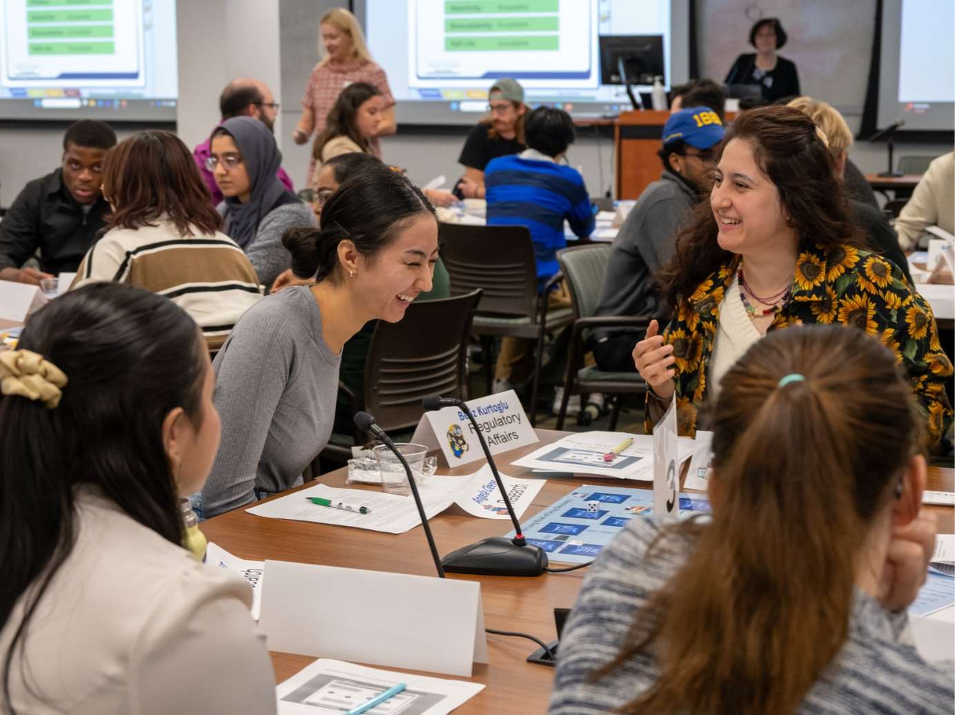 MCW pharmacy students participating in Pfizer workshop