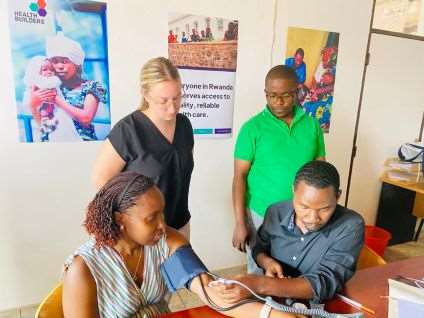 Global Health MS Students doing clinical