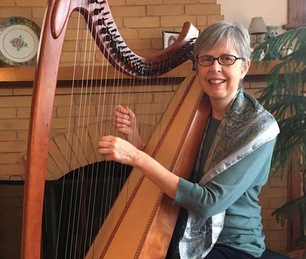 Harps of Comfort harpist 1