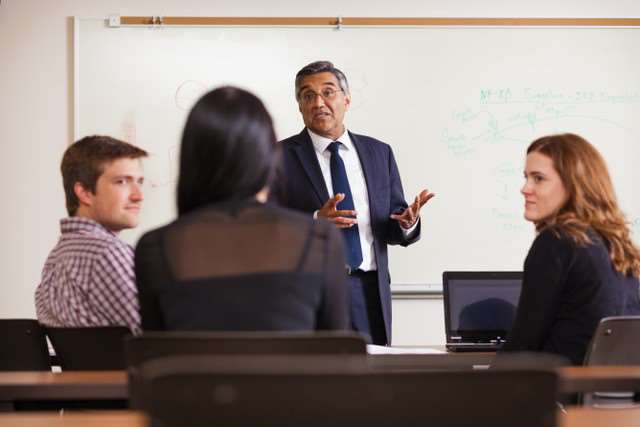 Dr. Ravi Misra and MCW graduate students