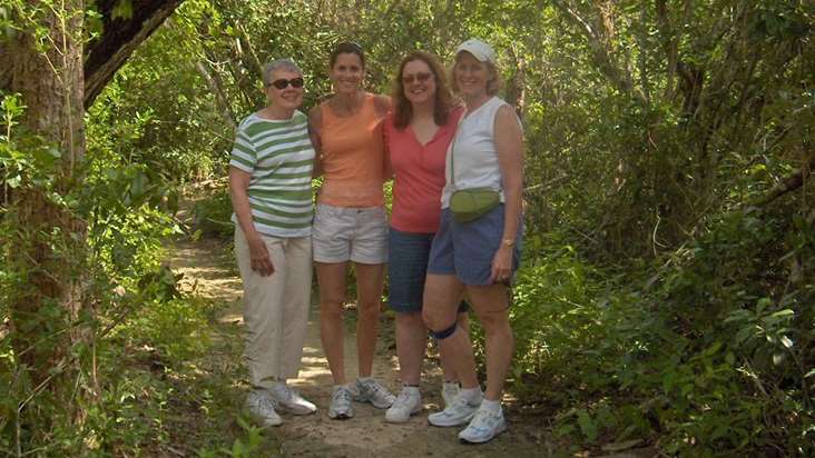 Dr. Katherine Dillig, mother, and sisters