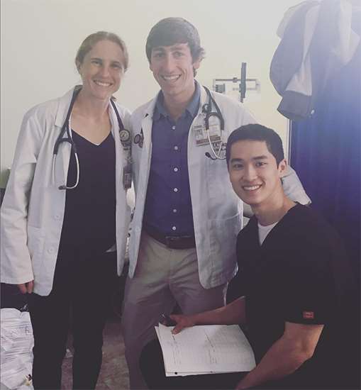 MCW medical student Jonathan Wong volunteer work in Mexico