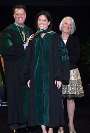 Allison Taylor MCW medical school hooding