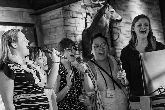 arvokaraoke_bw1