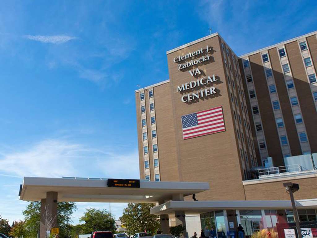 Milwaukee VA Medical Center Building