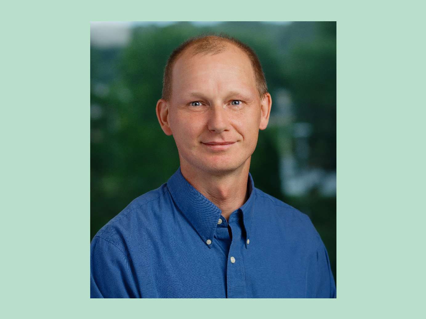 headshot of Dr. Zielonka