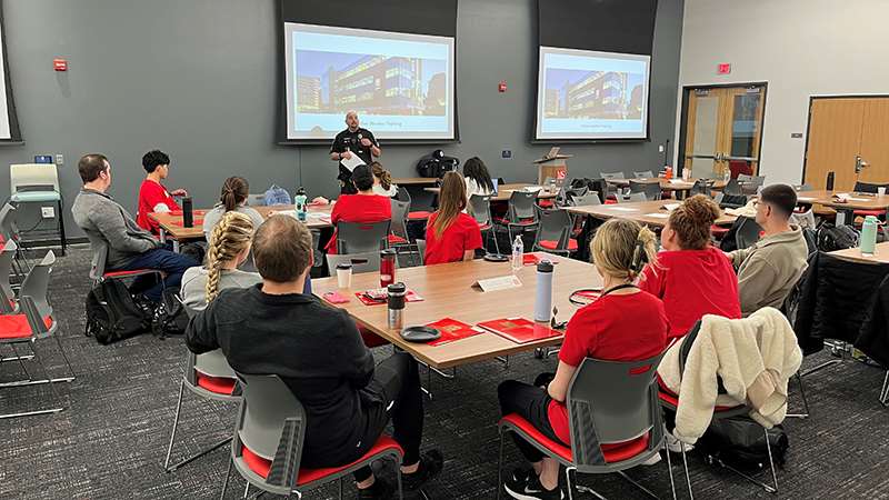 Emergency medicine simulation discussion