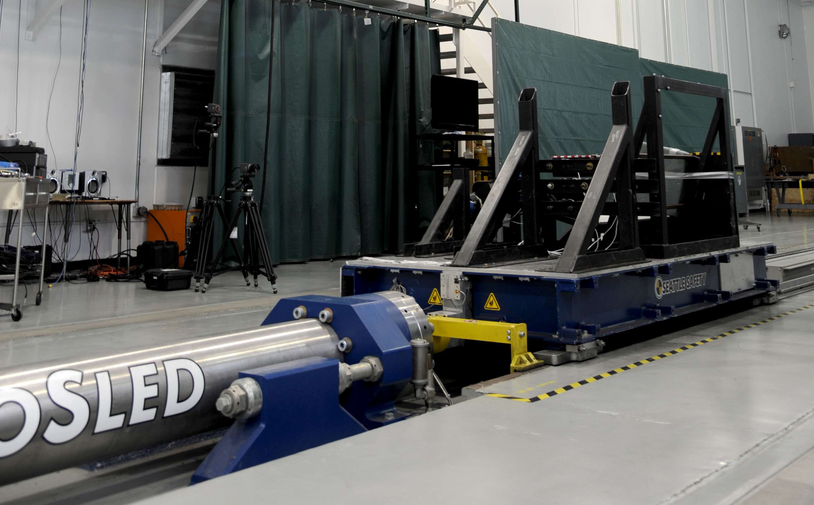 Acceleration Servo Sled Image