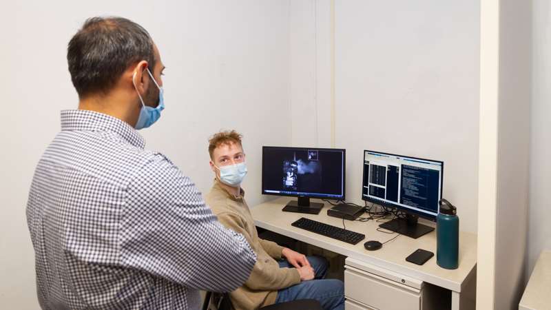 Graduate Student in ZVAMC Laboratory