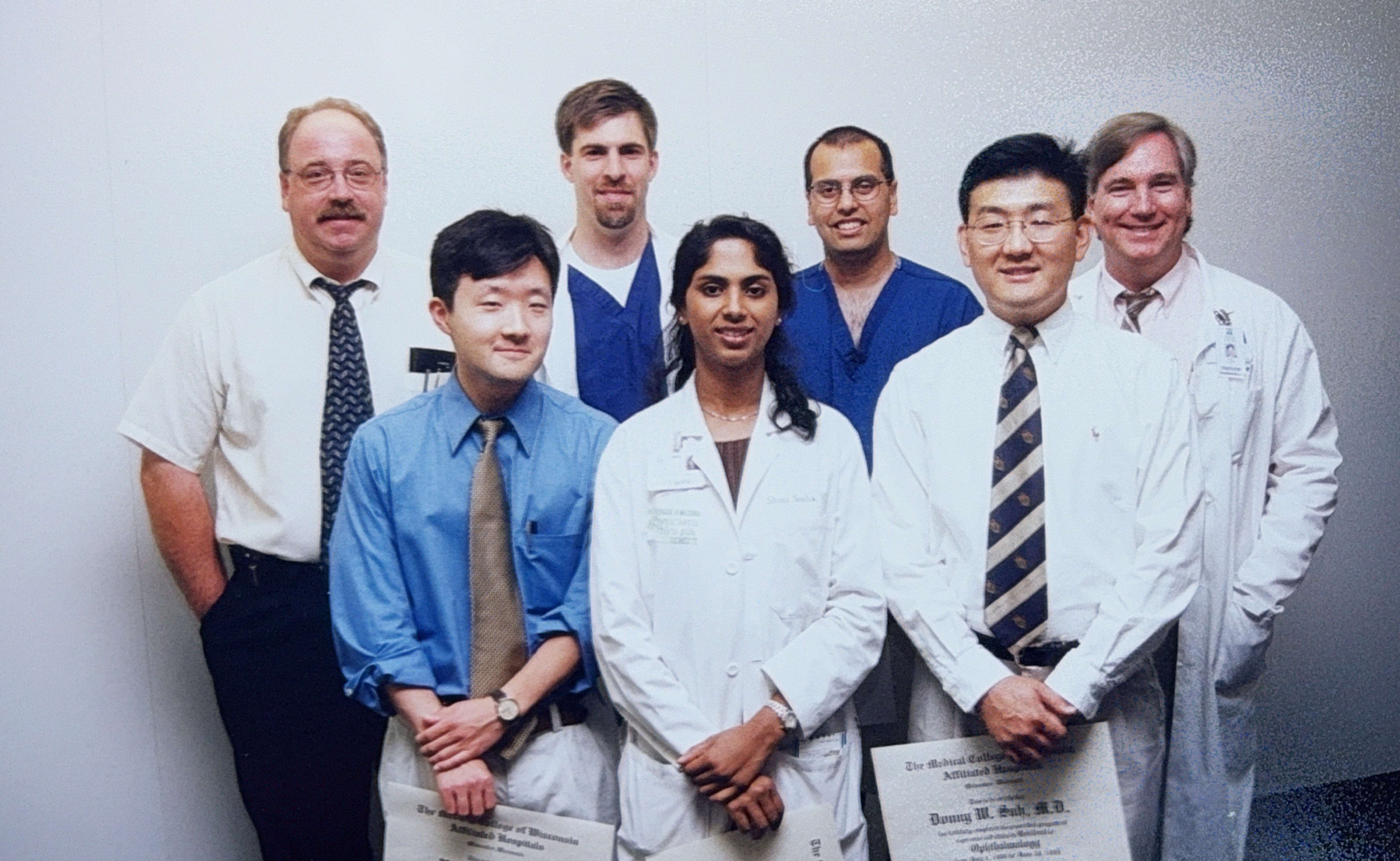 1999 Graduating Residents with Heuer and Jim Robinson