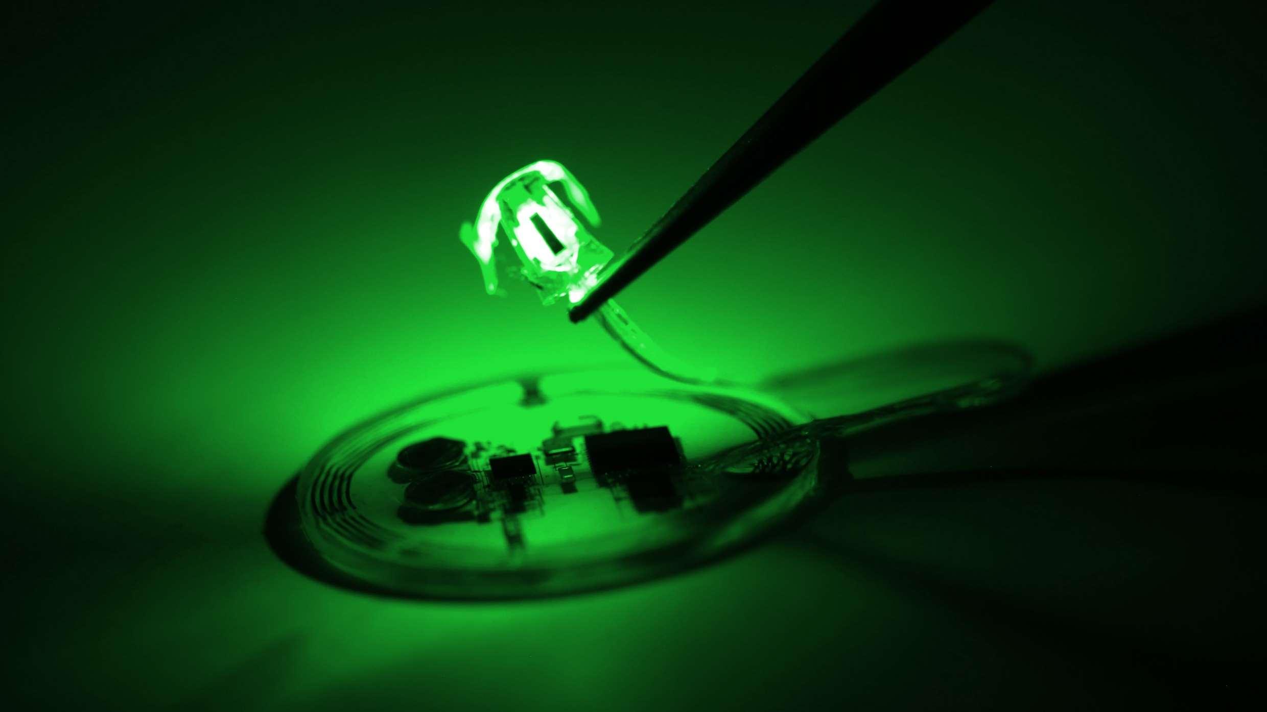 Mickle Lab Intro_green device