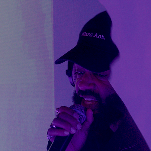 Rapper Klassik with microphone