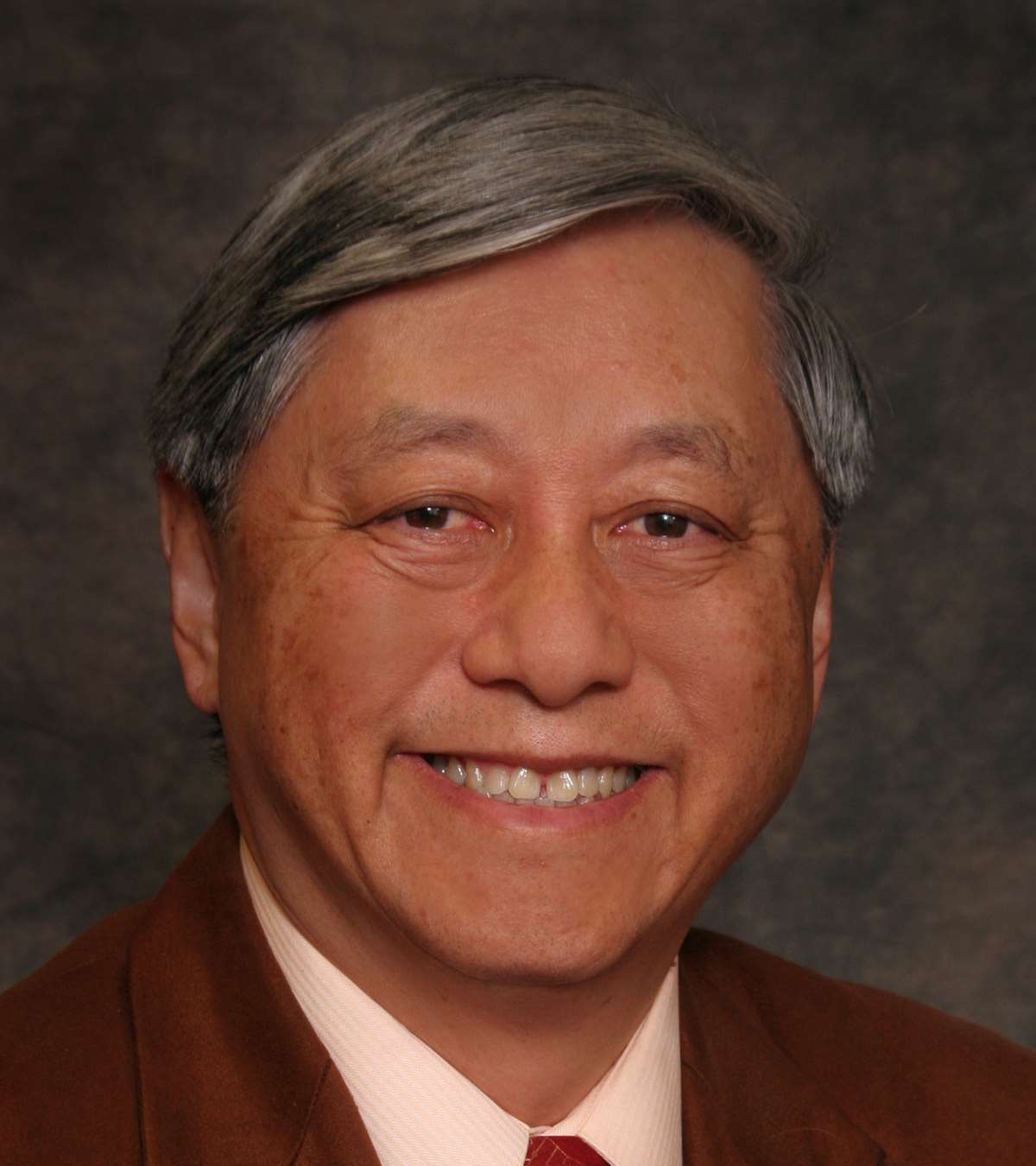 Carlyle Chan, MD