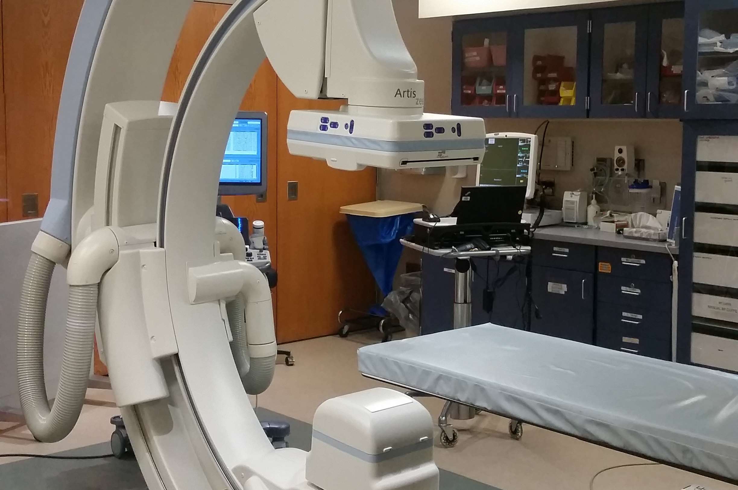 Interventional radiology imaging equipment