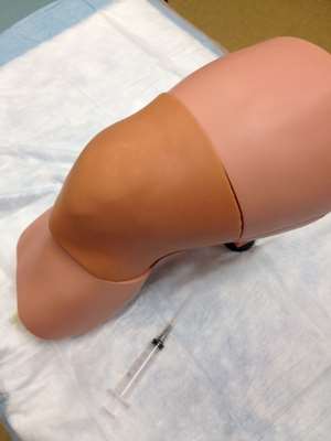 kneeinjection