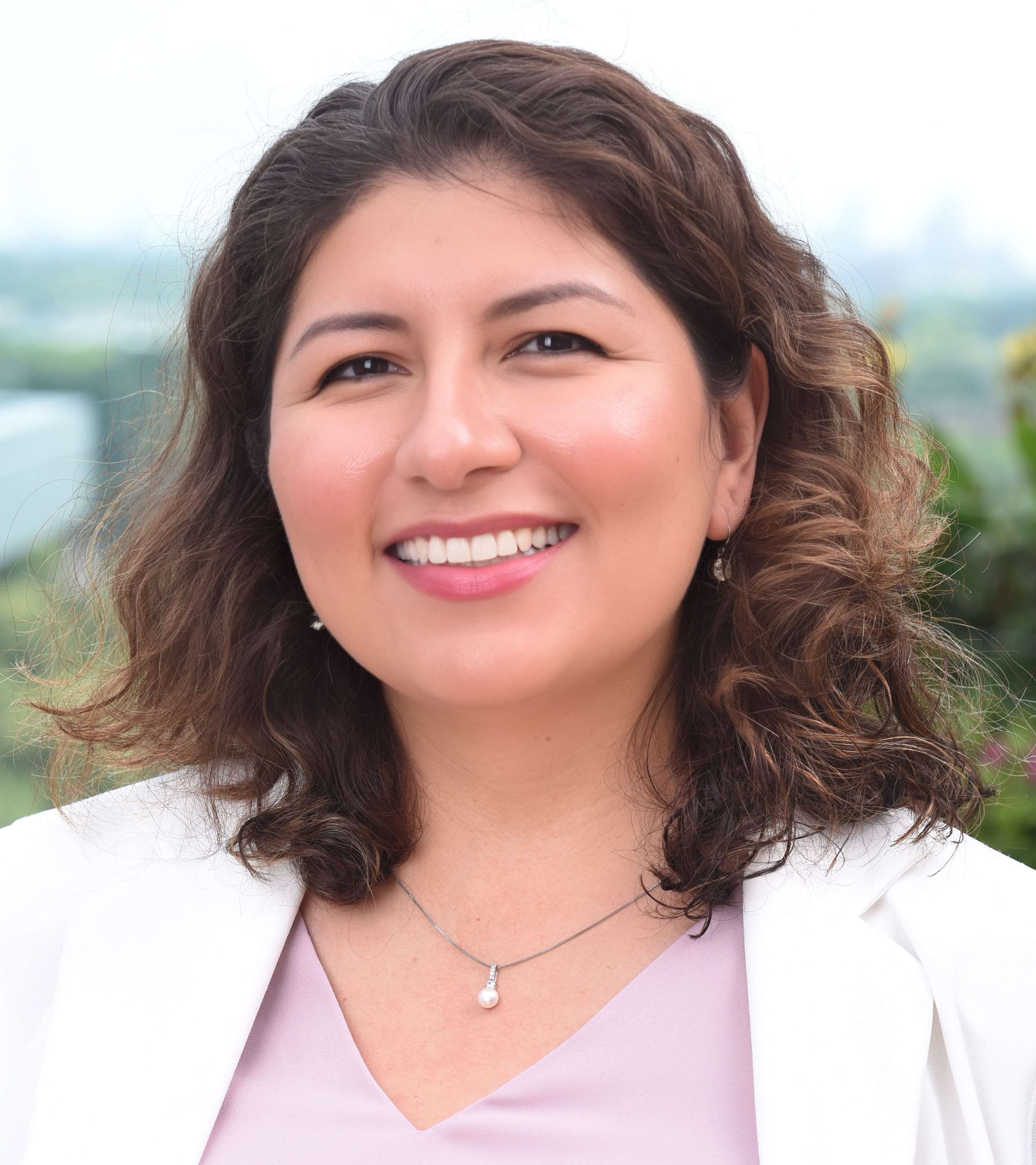Rosamaria Martinez_Academic Profile