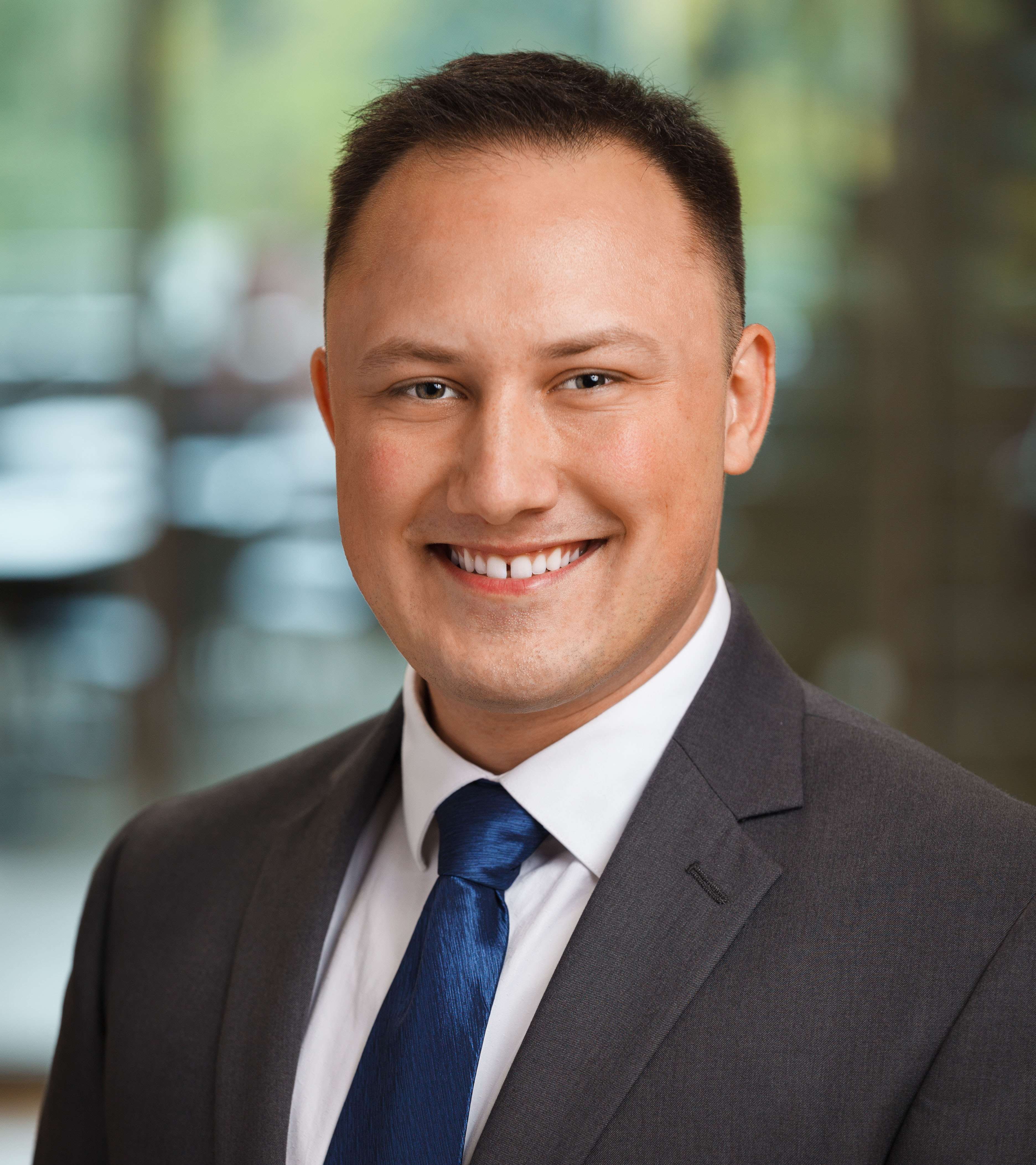 Daniel Fehrenbach_Academic Profile