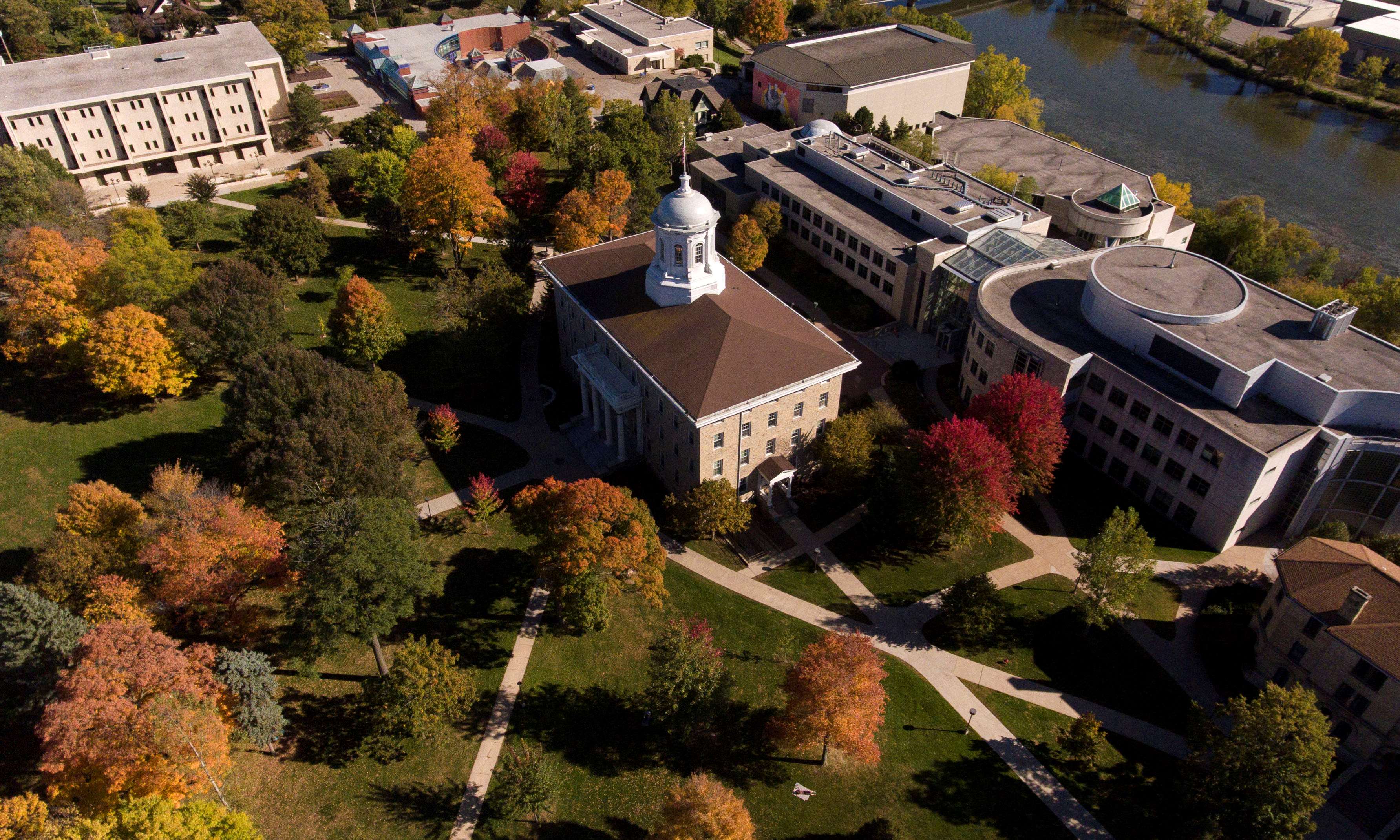 Lawrence University_pharmacy school undergard degree school feature