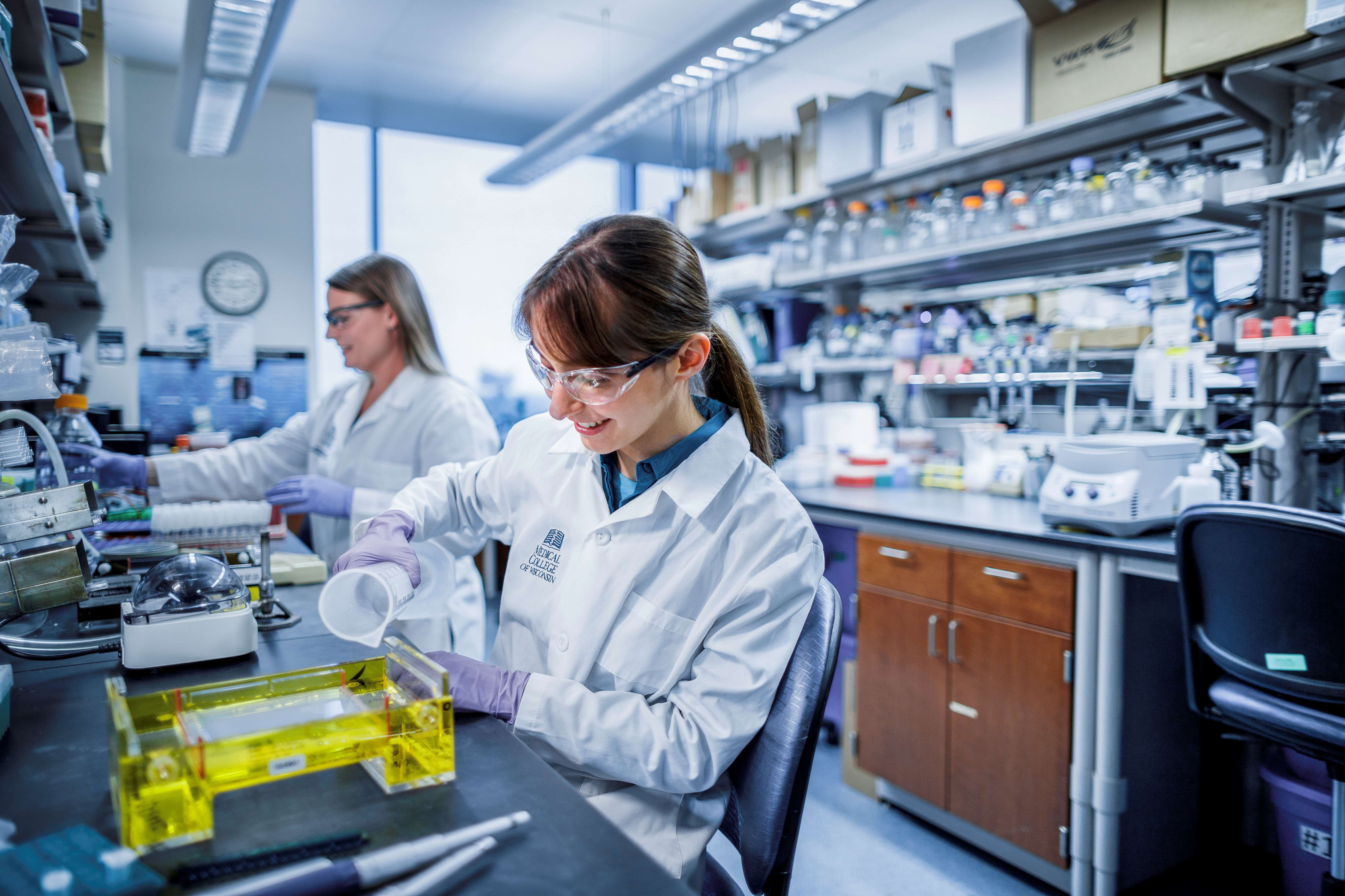 Research Bench Lab