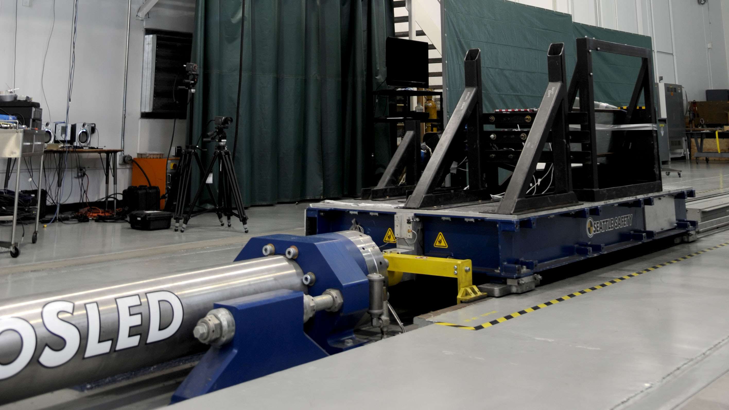 Acceleration Servosled Test Lab ZVAMC Labs Medical College of